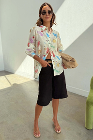caption_Model is 5ft7” and wears UK size 10/ US 6