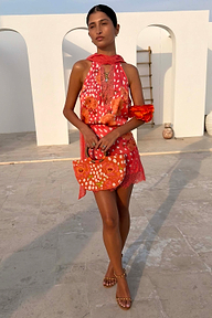 caption_Model is 5ft4” and wears UK size 6/ US 2