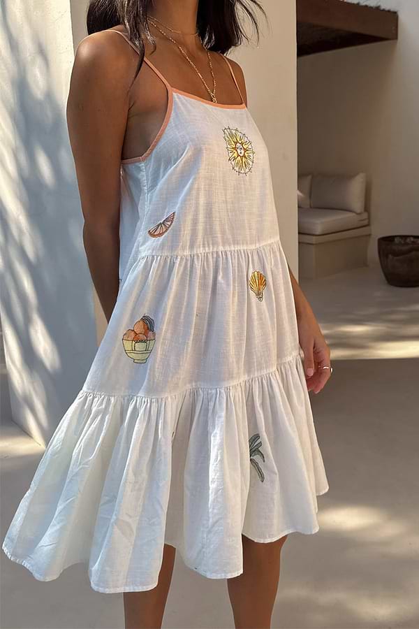 caption_Model is 5ft7” and wears UK size 8/ US 4