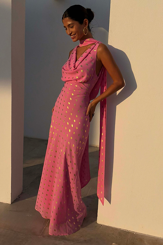 caption_Model is 5ft4” and wears UK size 6/ US 2