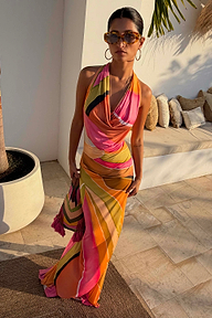 caption_Model is 5ft4” and wears UK size 6/ US 2