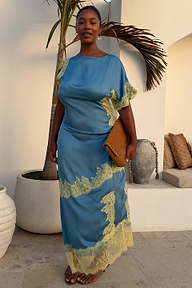 caption_Model is 5ft7” and wears UK size 18/ US 14