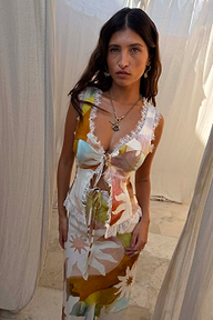 caption_Model is 5ft4” and wears UK size 6/ US 2