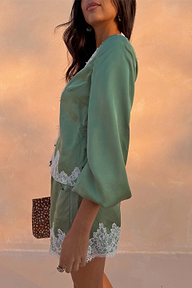 caption_Model is 5ft7” and wears UK size 10/ US 6 