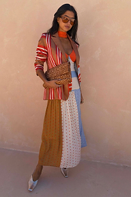 caption_Model is 5ft4” and wears UK size 10/ US 6