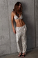 caption_Model is 5ft7” and wears UK size 8/ US 4
