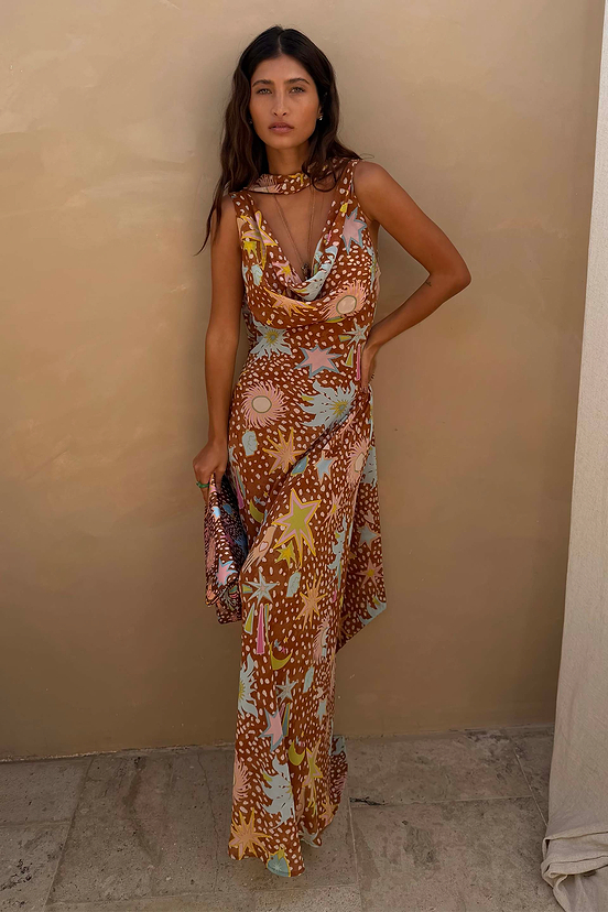 caption_Model is 5ft4” and wears UK size 6/ US 2