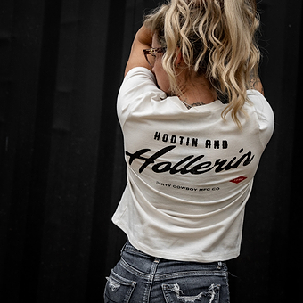 Hootin And Hollerin' Ladies Cropped T-Shirt