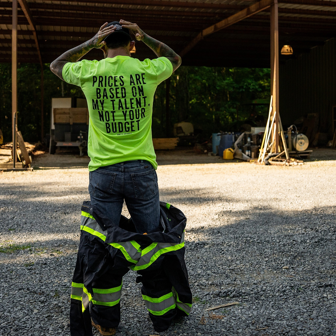 #color_blue-collar-neon