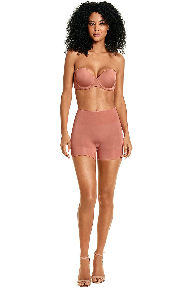 MAKEUP SKIN Lipstick Corset Shorts Metro Brazil