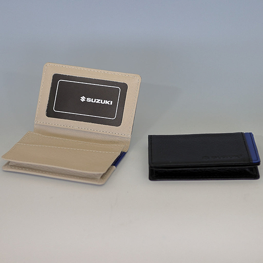 S-MALL5周年記念 SUZUKI×KUSHITANI コラボ オリジナルカードケース ブラック/サンドベージュ 各100個限定【特別商品】