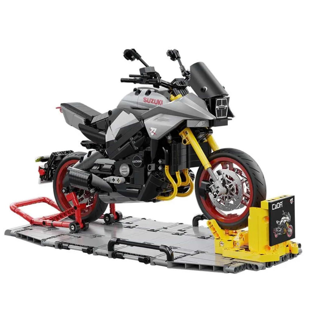 CaDA ブロック 1/6サイズ SUZUKI KATANA スズキ カタナ 2022 (1104ピース) 【スズキライセンス商品】