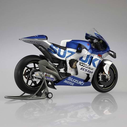 GSX-RR MotoGPチャンピオンマシンダイキャスト 1/12