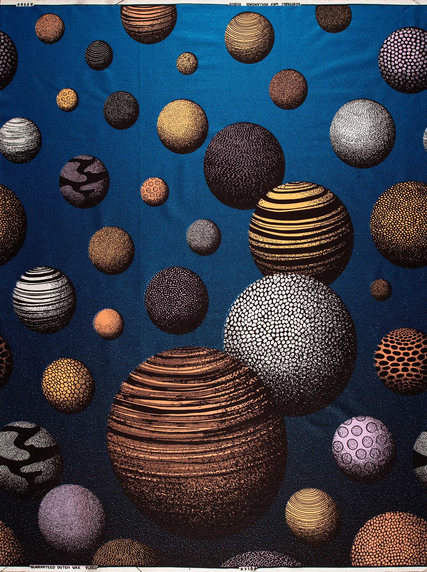 Blue fabric pattern textured spheres wax hollandais vla2104.034