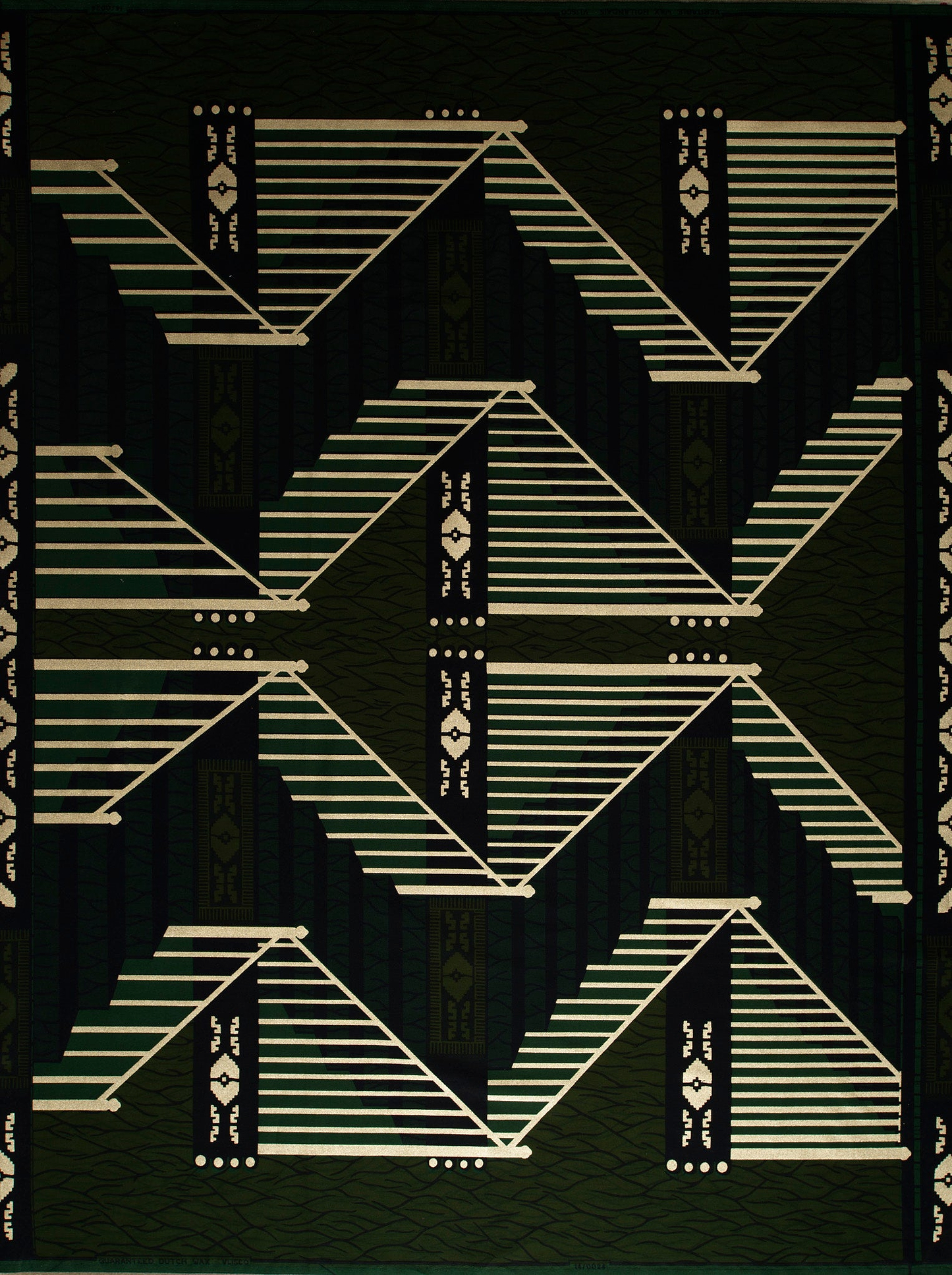 Sky Wax | VL00024.118 | Silver Embellished