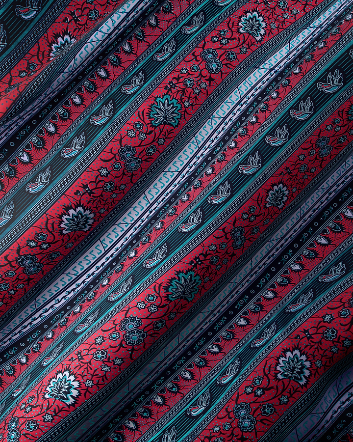 Wax Hollandais | VL01003.126 | Blue Embellished