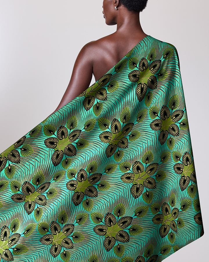 Wax Hollandais | VL03049.016 | Gold Embellished