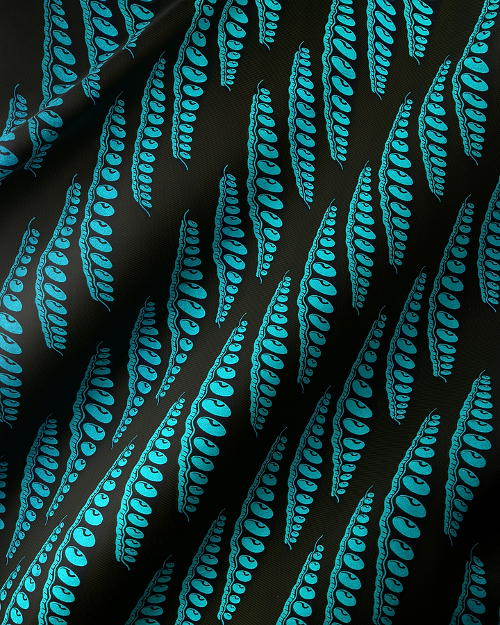 Sky Wax | VL04339.114 | Blue Embellished