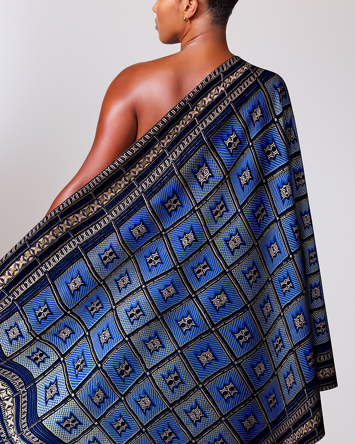Wax Hollandais | VL08008.214 | Gold Embellished