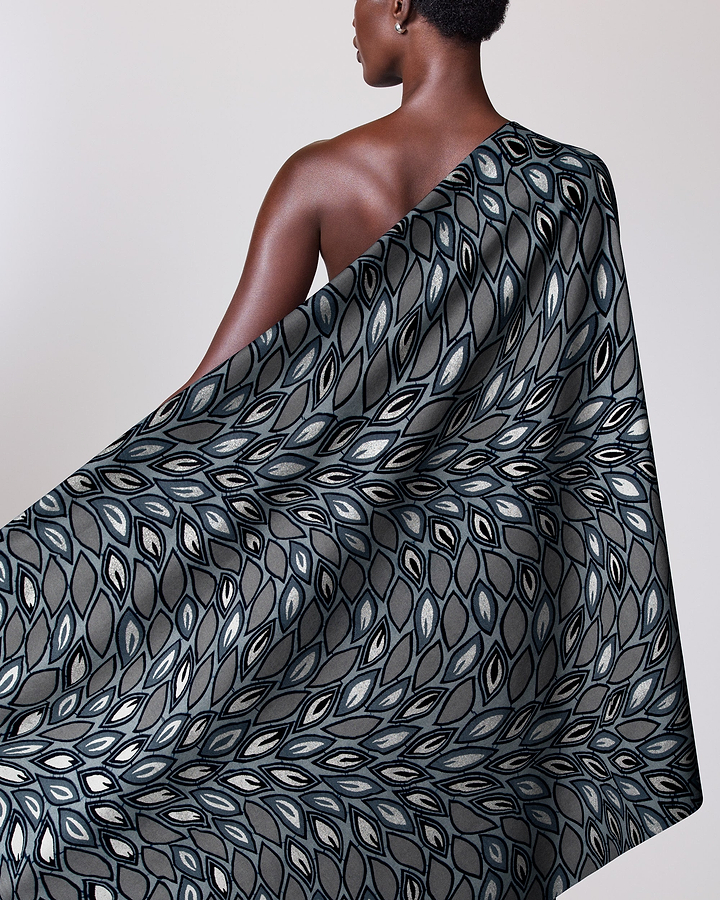 Wax Hollandais | VL80022.011 | Silver Embellished