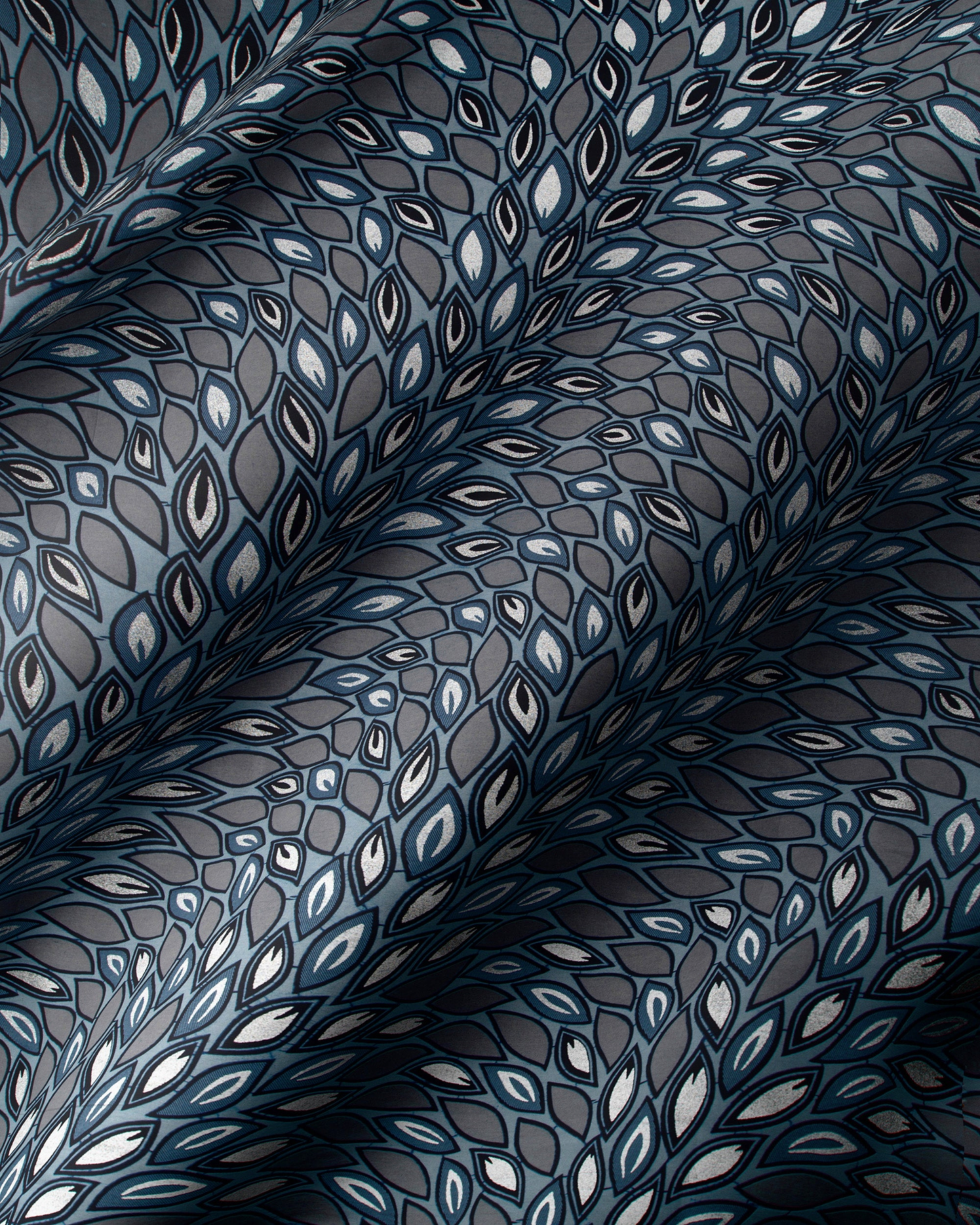 Wax Hollandais | VL80022.011 | Silver Embellished
