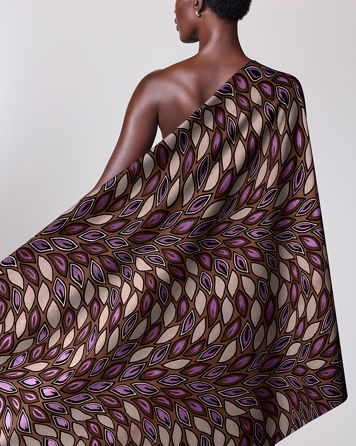 Wax Hollandais | VL80022.015 | Lilac Embellished