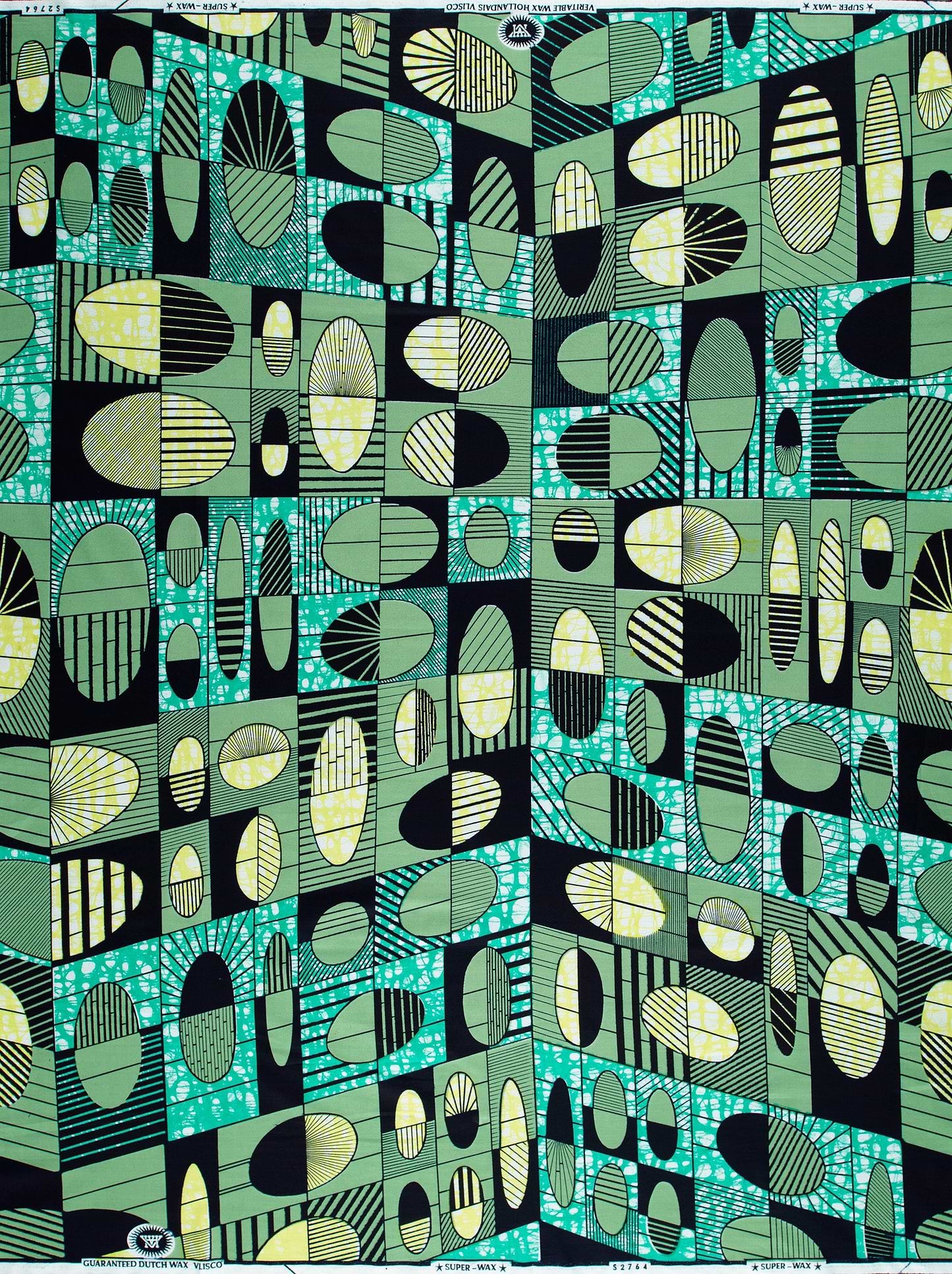 Vibrant green black geometric-patterned fabric super-wax vls2764.011