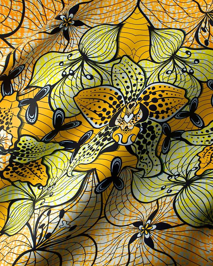 Vibrant yellow black patterned fabric super-wax vls6516.011