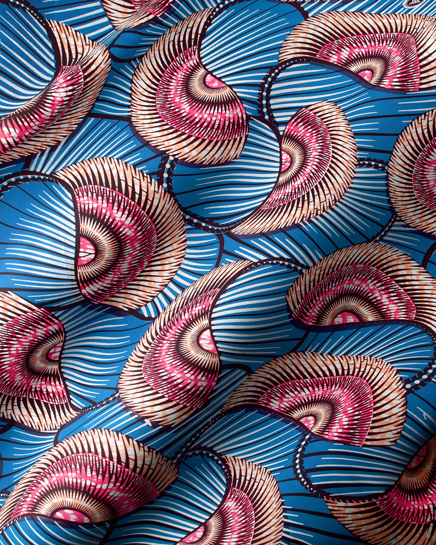 Vibrant blue fabric bold patterns super-wax vls7254.003