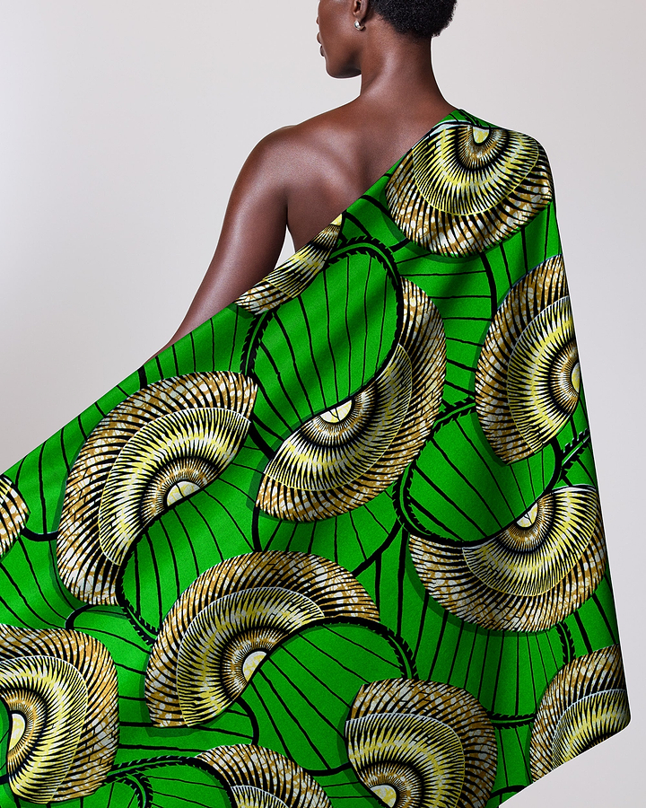 Vibrant green fabric bold gold super-wax vls7254.012