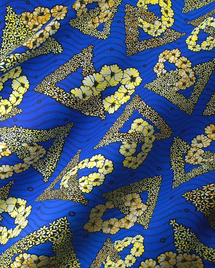 Vibrant blue fabric bold pattern super-wax vls7465.014