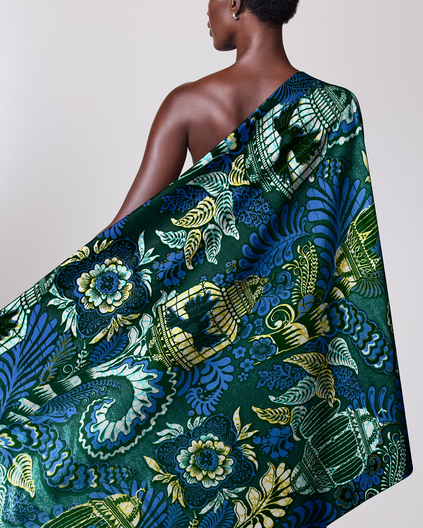 Grand Super-Wax | VLS9903.009 | Pale Blue Shine Embellished