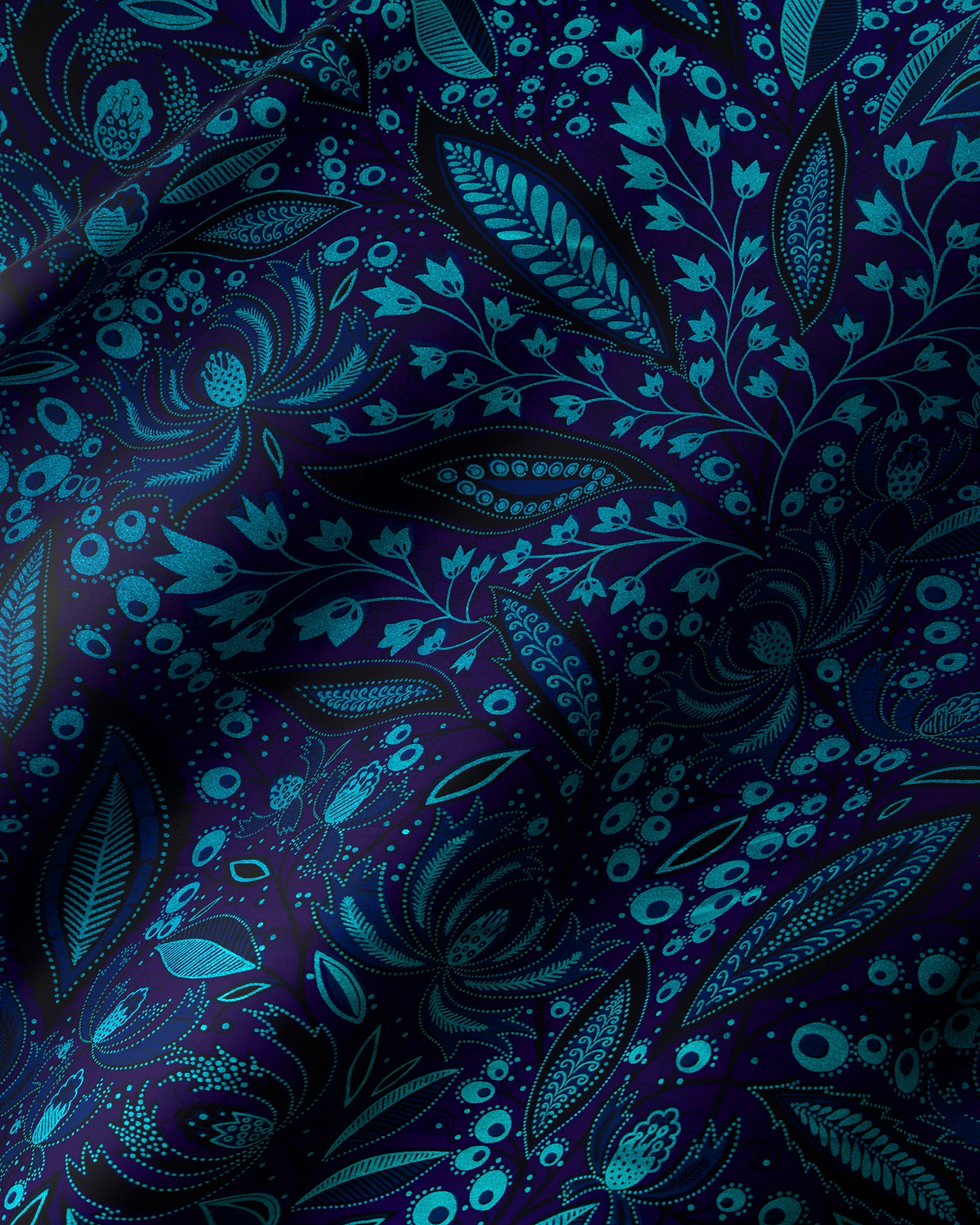 Sky Wax | VLW2145.022 | Blue Embellished