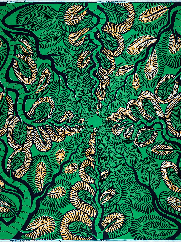 Vibrant green fabric bold black wax hollandais vlw3579.005
