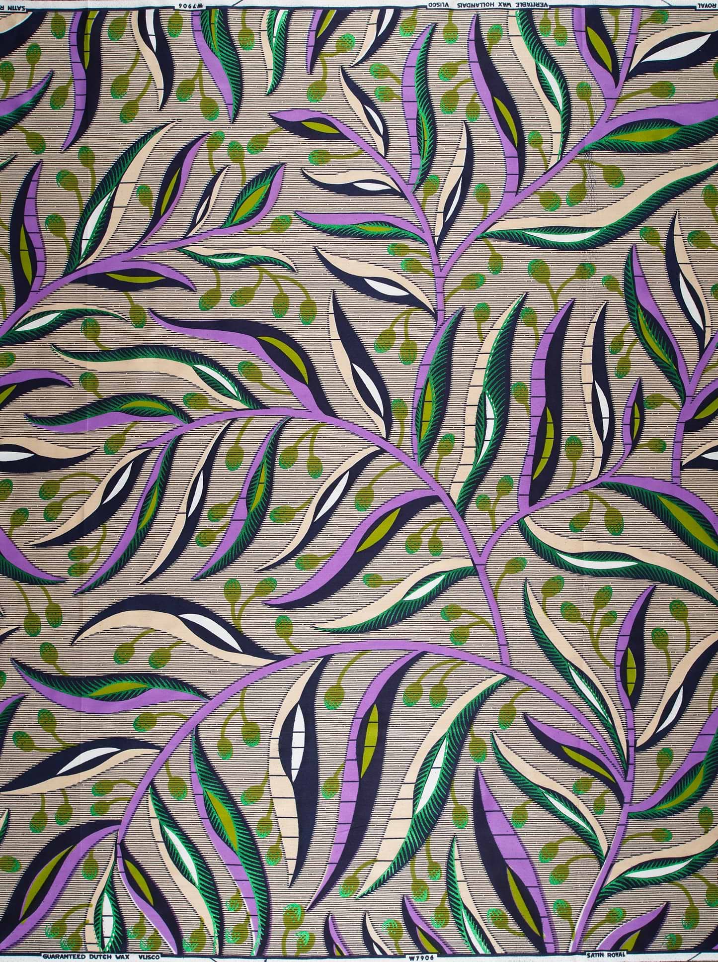 Satin Royal | VLW7906.005 | Orné de Vert Émeraude