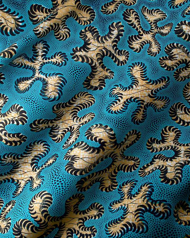 Vibrant turquoise fabric bold black wax hollandais vlw8651.002