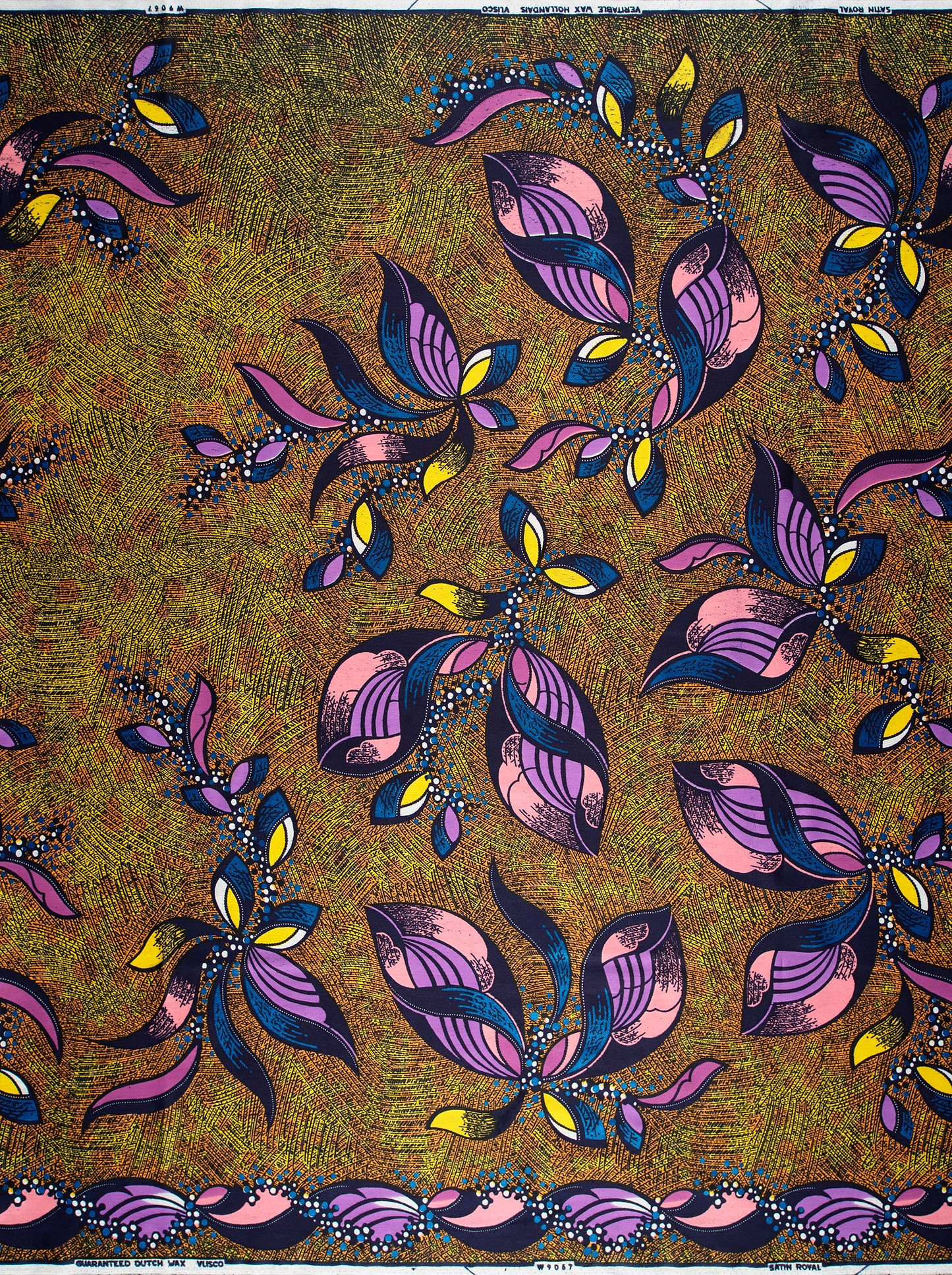 Satin Royal | VLW9067.010 | Orné de Bleu Royal