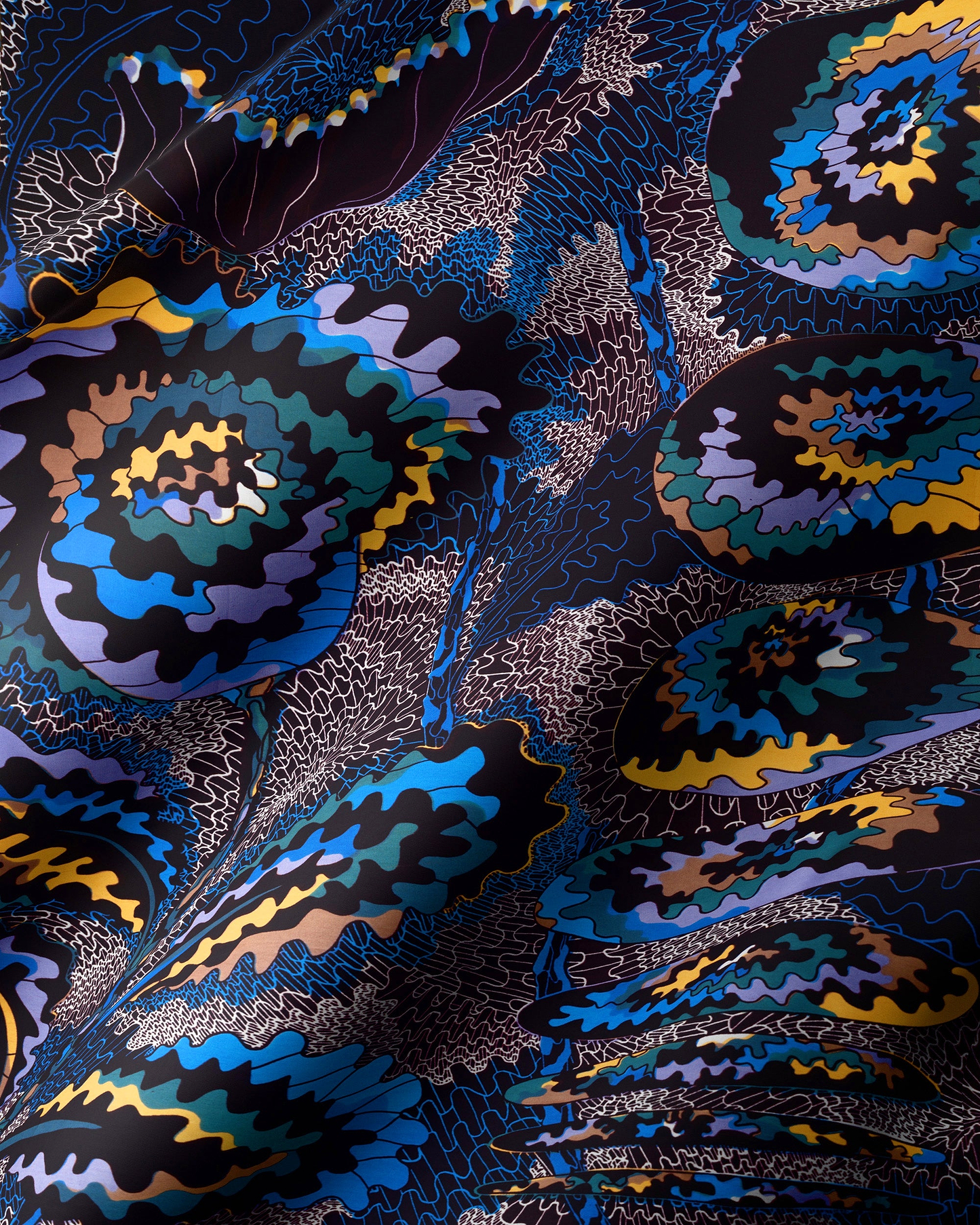 Vibrant abstract-patterned silk scarf bold wax hollandais vlw9921.003