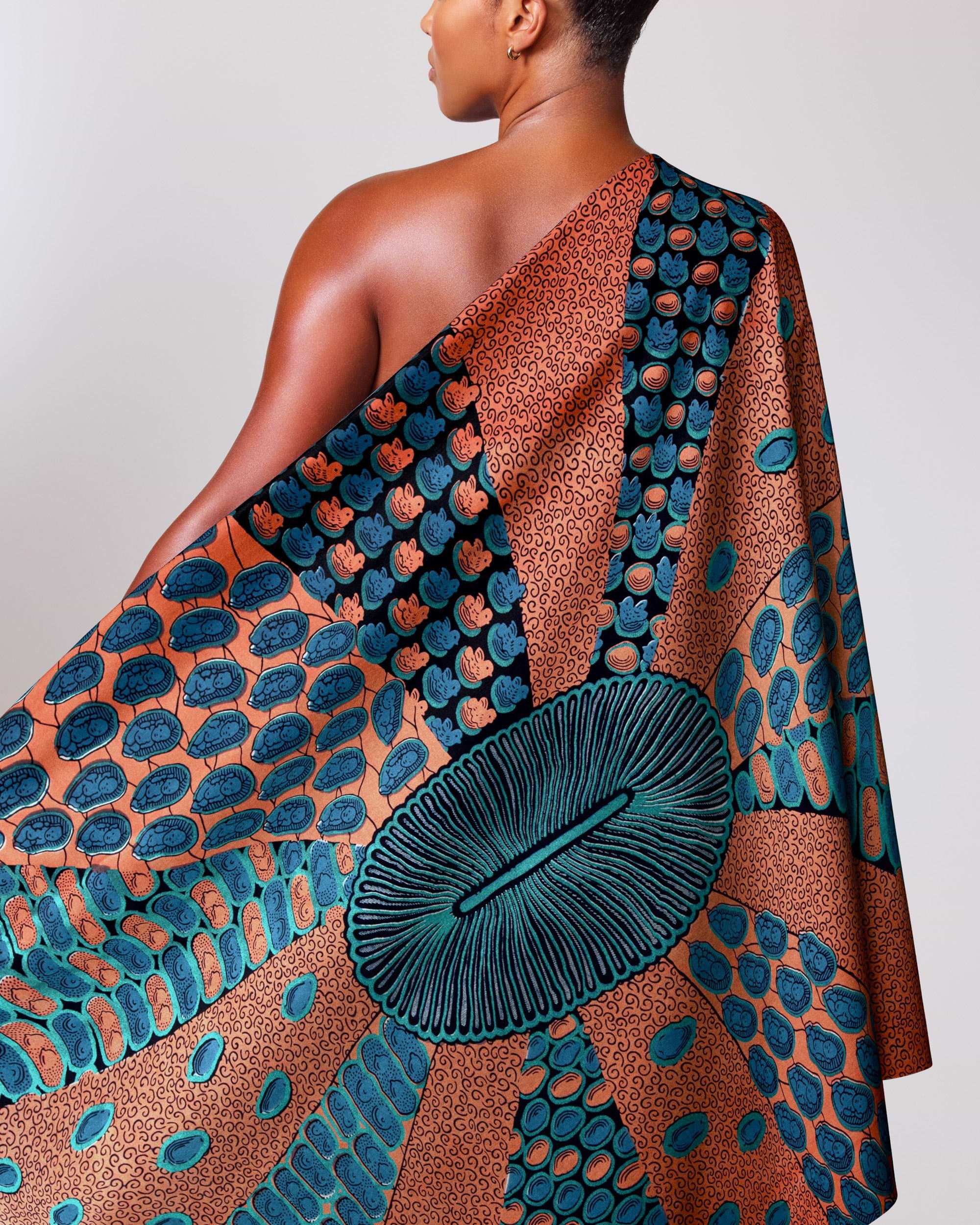 Wax Hollandais | VL00963.159 | Blue Embellished