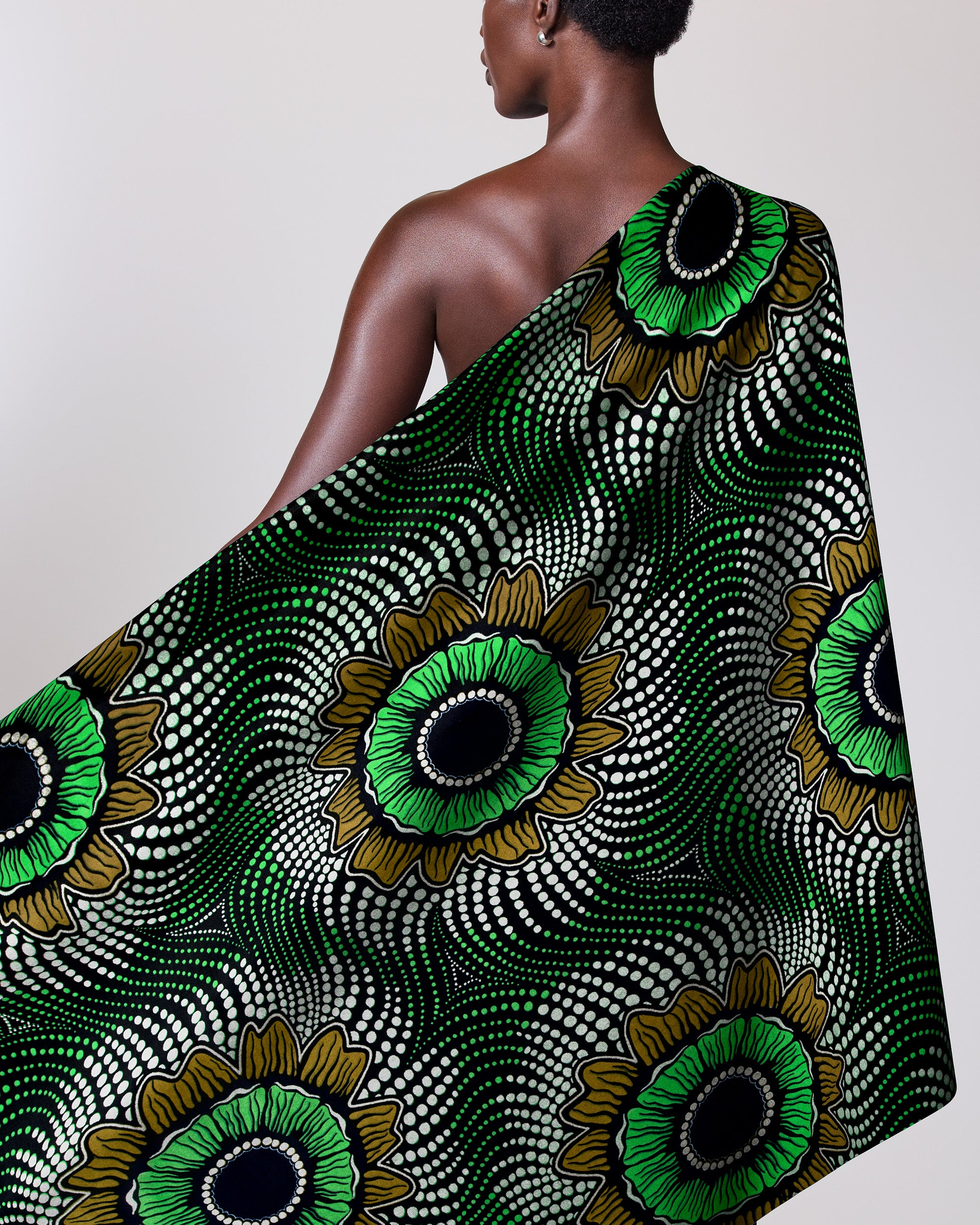 Wax Hollandais | VL04352.010 | Silver Embellished