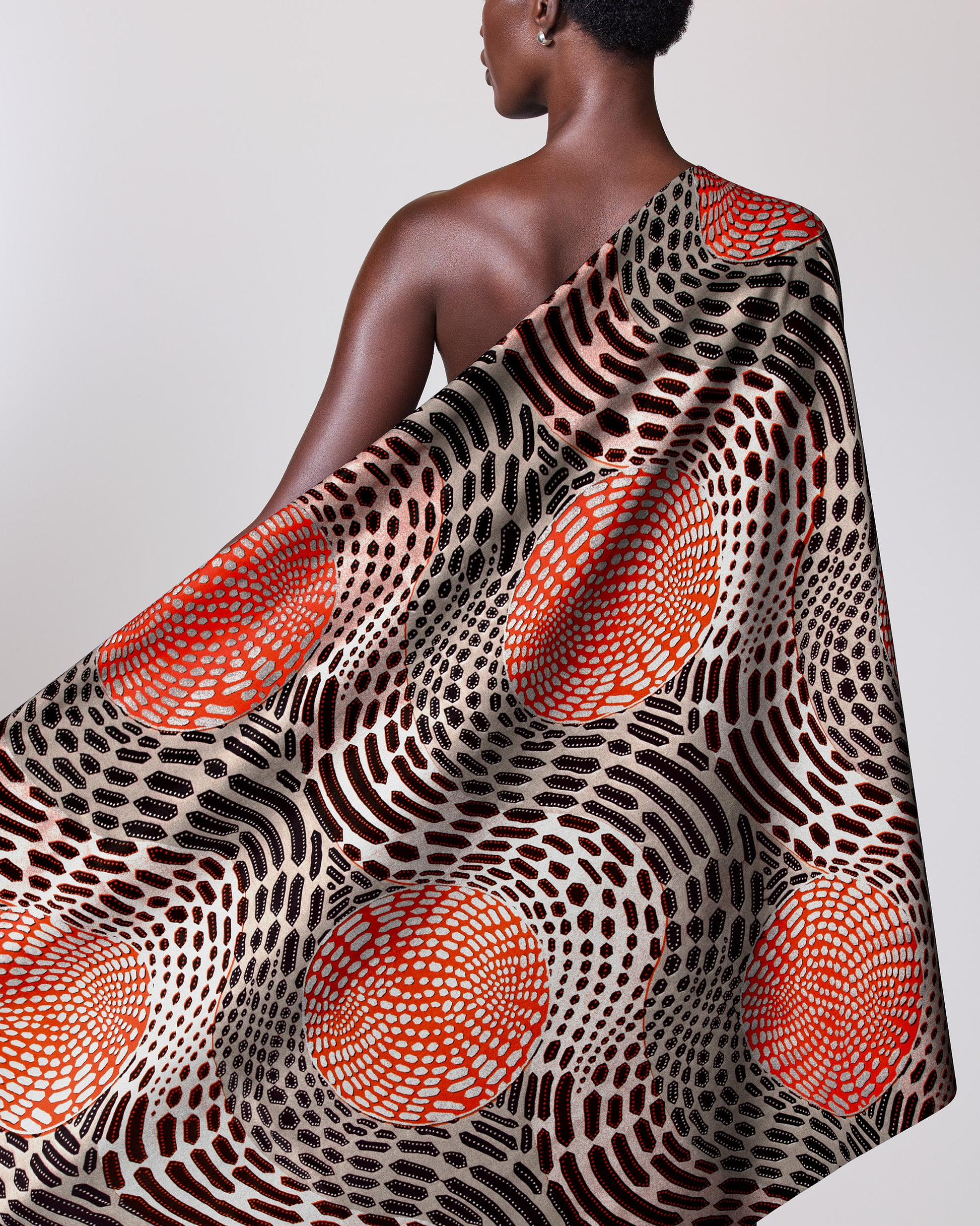 Wax Hollandais | VLH1112.009 | Silver Embellished