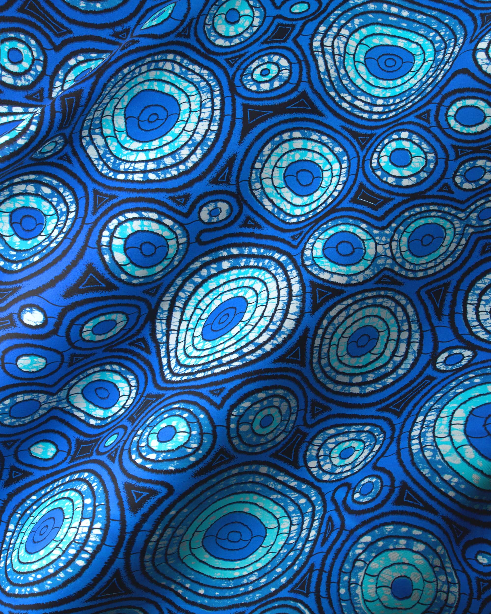 Vibrant blue fabric bold abstract super-wax vls7336.008