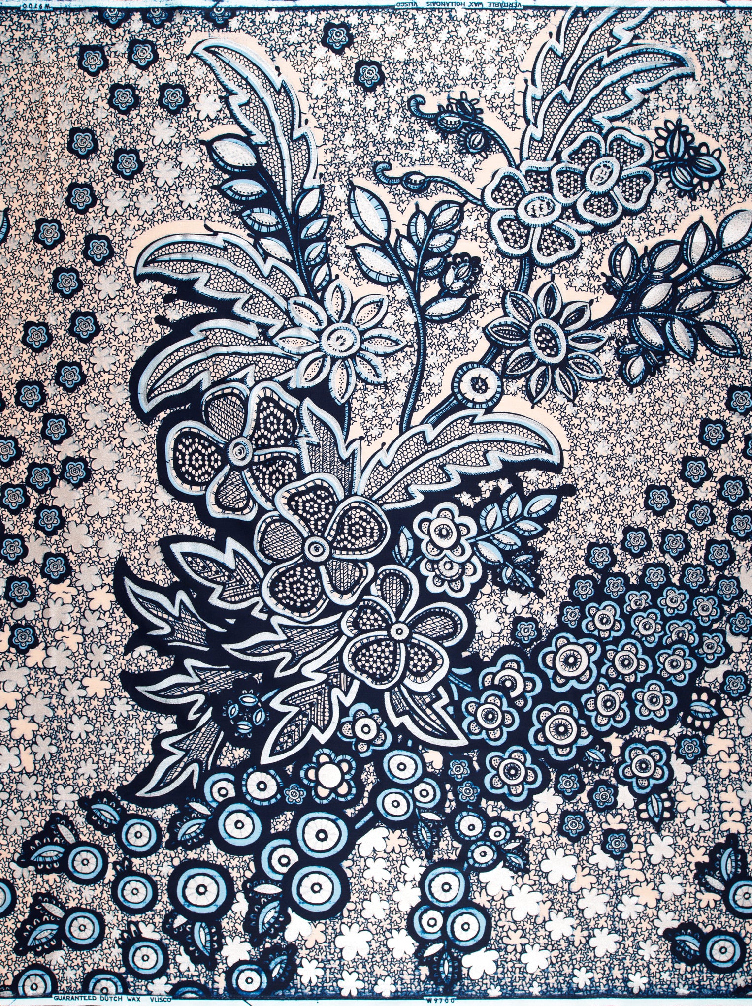 Wax Hollandais | VLW9700.028 | Silver Embellished