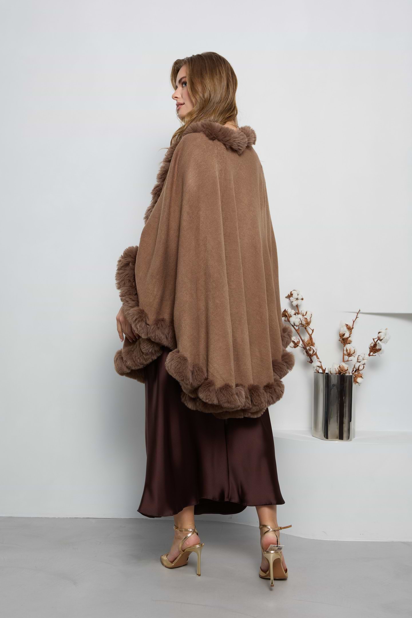 Faux Fur Cape Kimono – SAACHI
