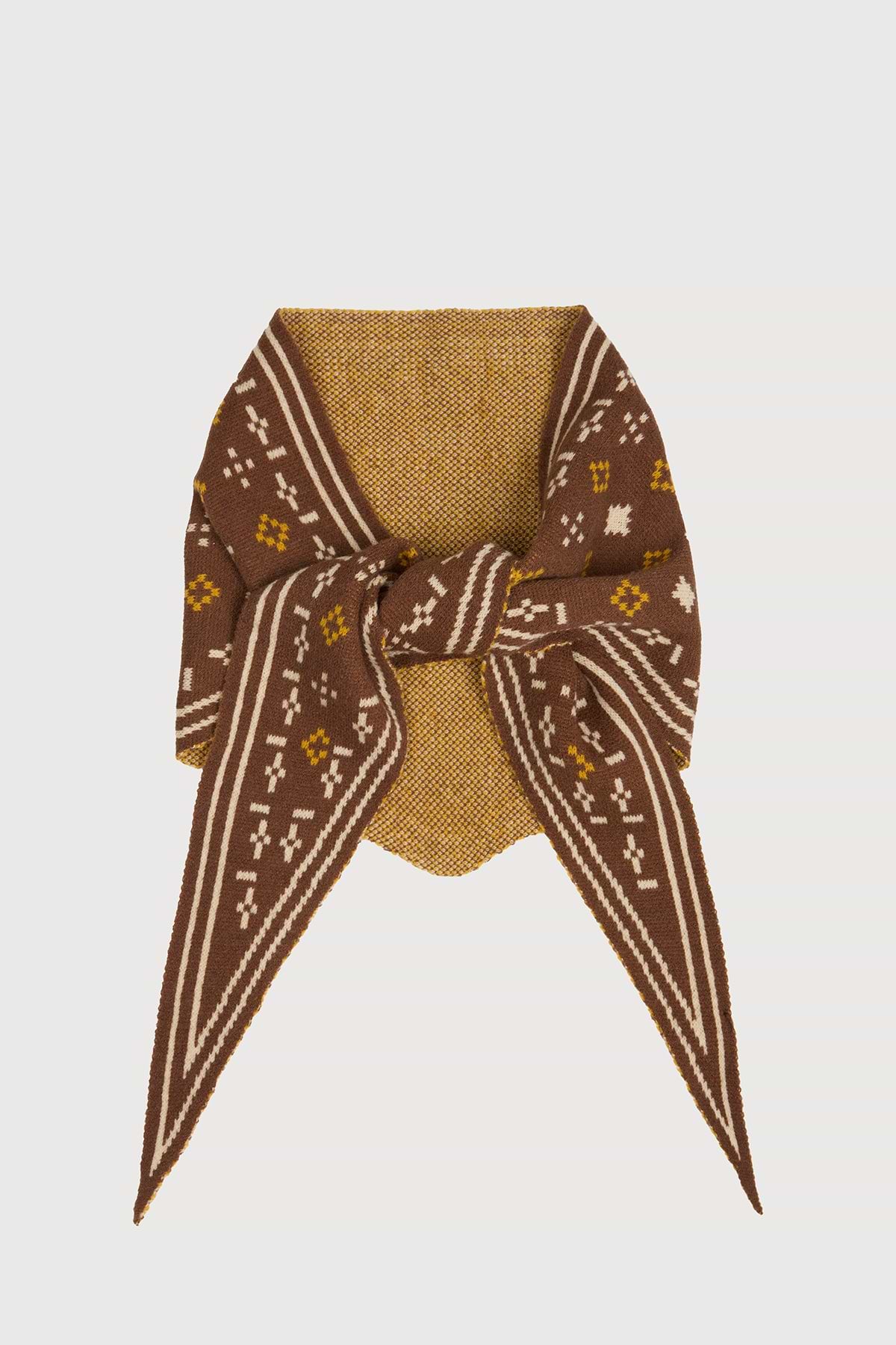 Foulard Knit Triangle Scarf — Soft Wrap | SAACHI