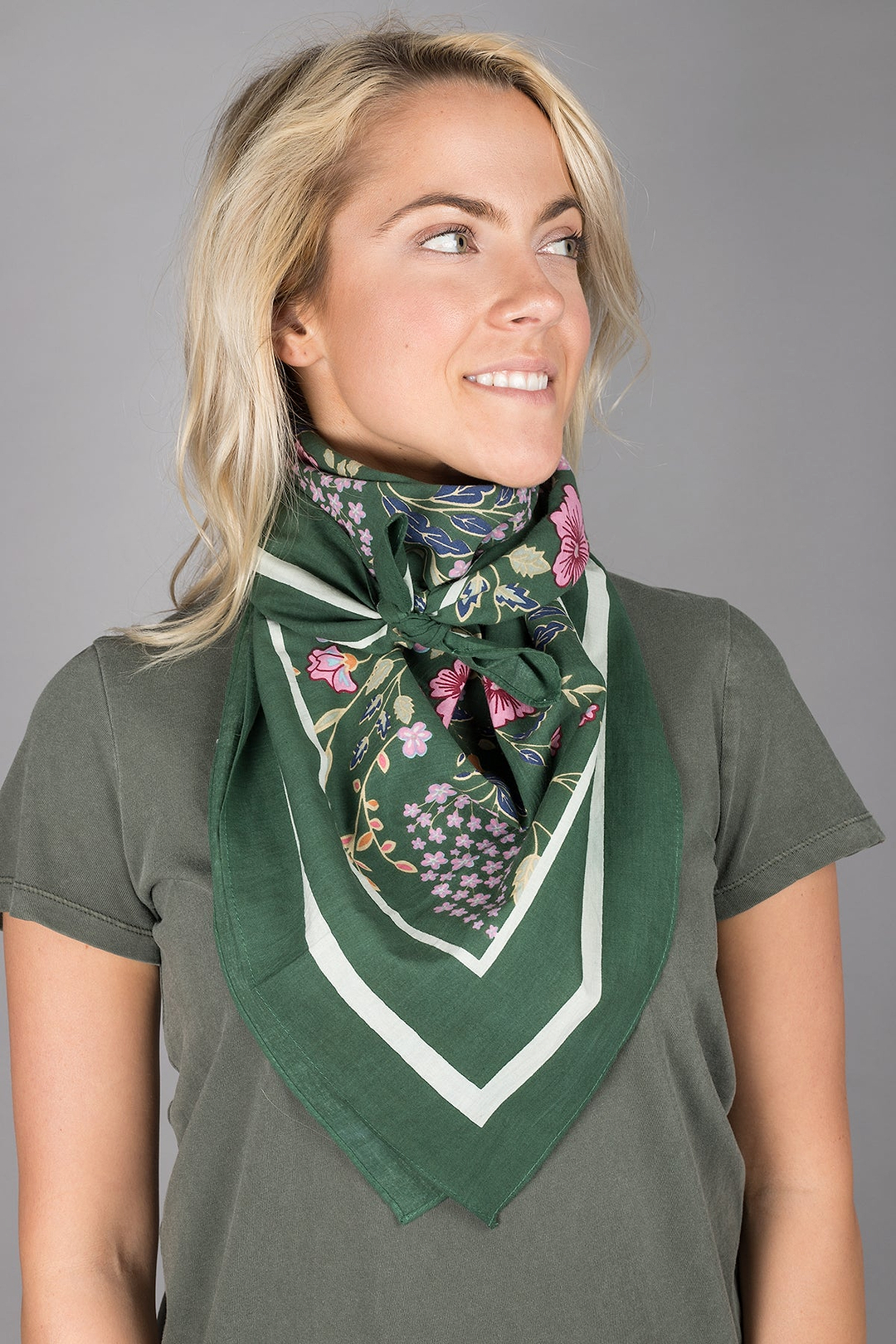 Oversized Cotton Bandana Dark Green