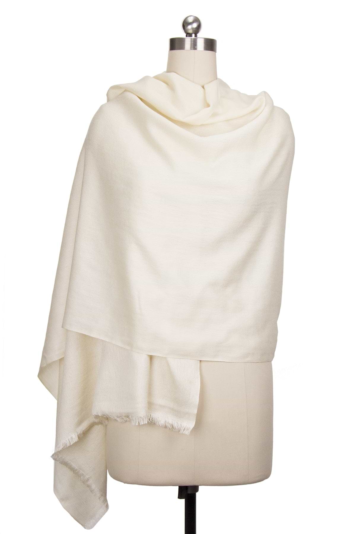 cantate Cashmere & Silk Shawl 新品未使用 Hermès Carré Kantha Cashmere Silk Shawl 140cm - Ann's