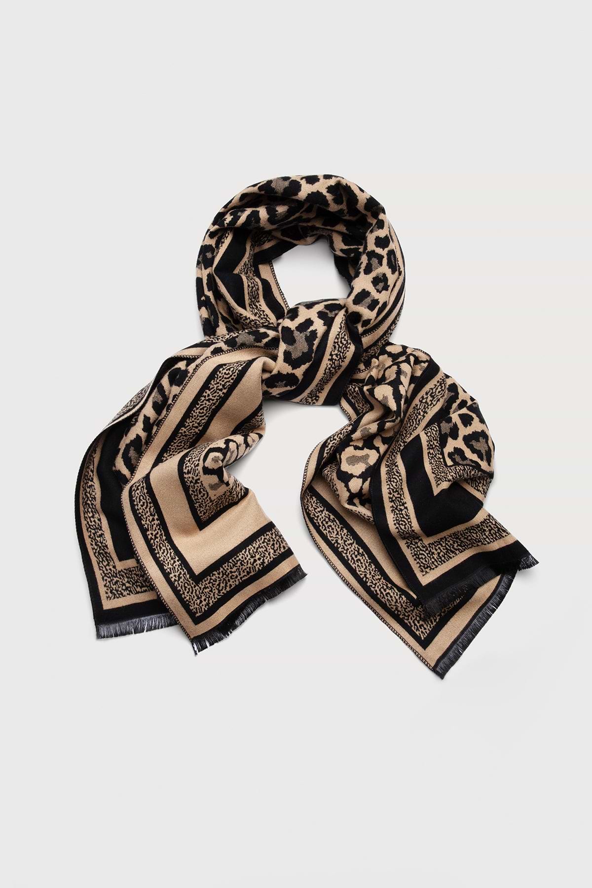 Reversible Leopard Pattern Scarf – SAACHI