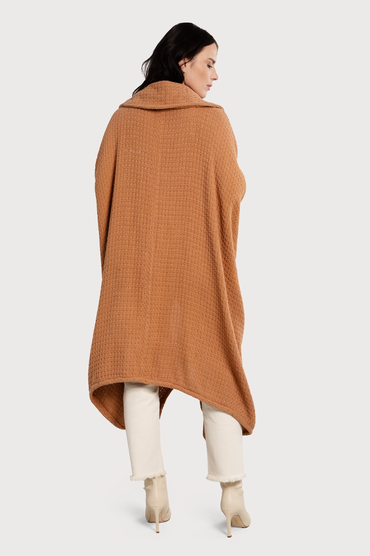 Comfy Oversized Waffle Knit Collared Jacket – SAACHI Comfy Oversized Waffle Knit Collared Jacket – SAACHI