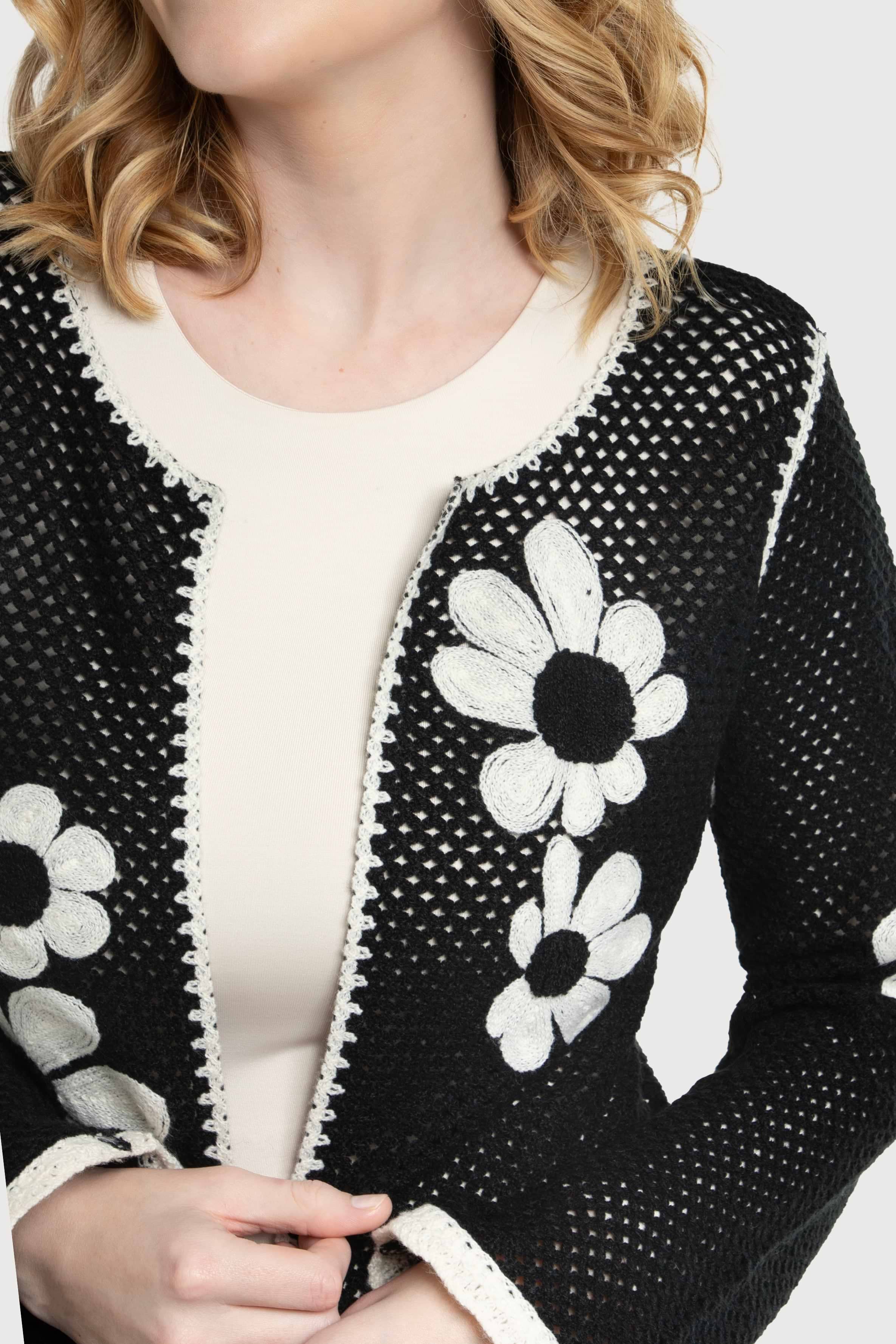 【美品】　flower lace cardigan Sheer Floral Lace Cardigan (4 Colors) – Megoosta Fashion